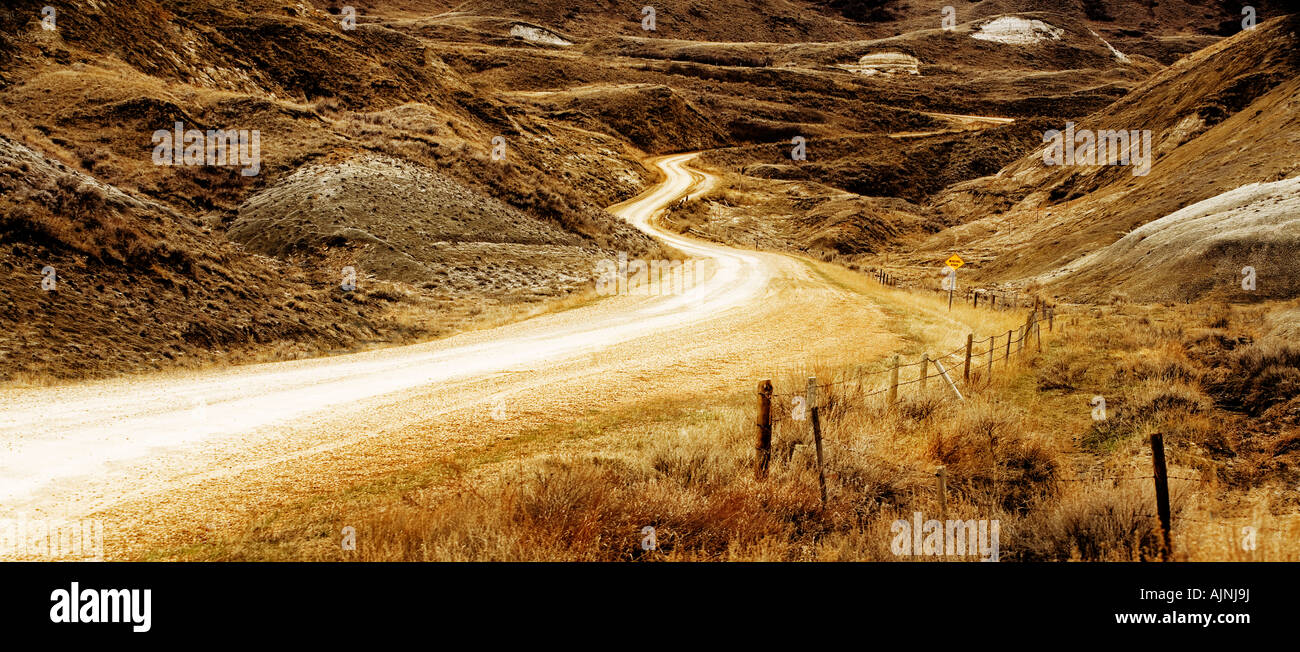 Empty curving road Stockfoto