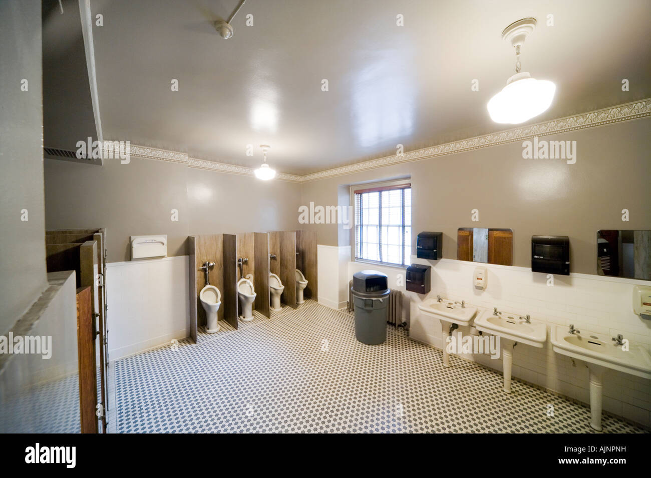 Washington DC Vintage Mensroom in der Corcoran Gallery of Art Stockfoto