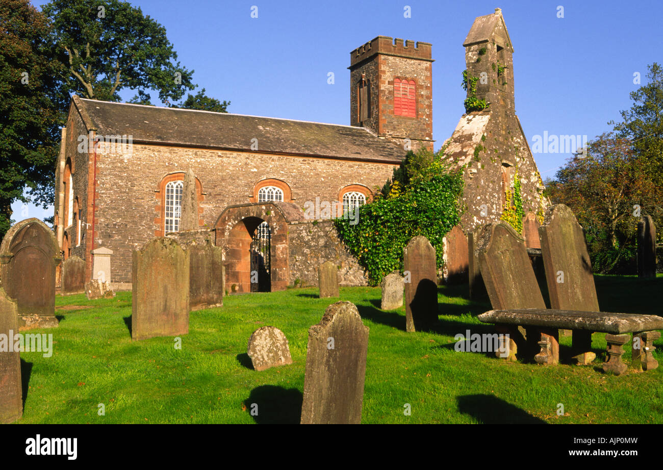 Parton Kirche und Friedhof am Rande des Loch Ken Ruhestätte des berühmten Physikers James Clerk Maxwell Castle Douglas Stockfoto
