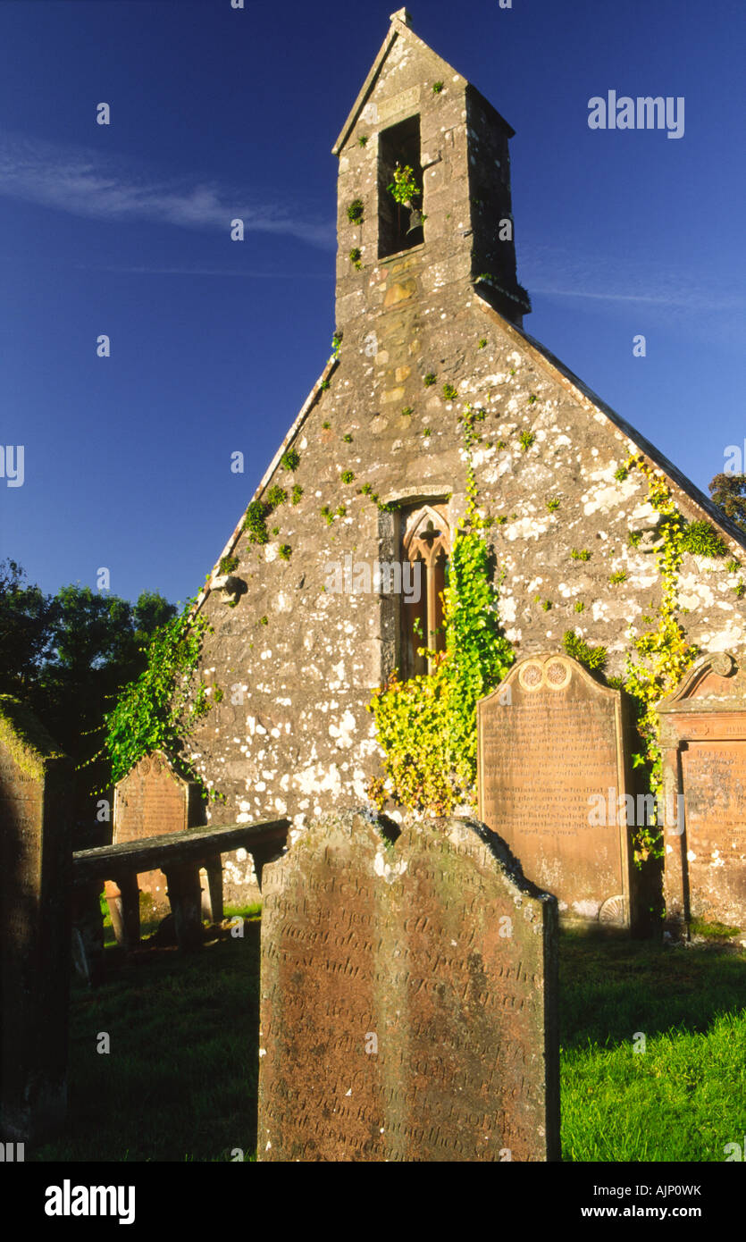 Parton Kirche und Friedhof am Rande des Loch Ken Ruhestätte des berühmten Physikers James Clerk Maxwell Castle Douglas Stockfoto