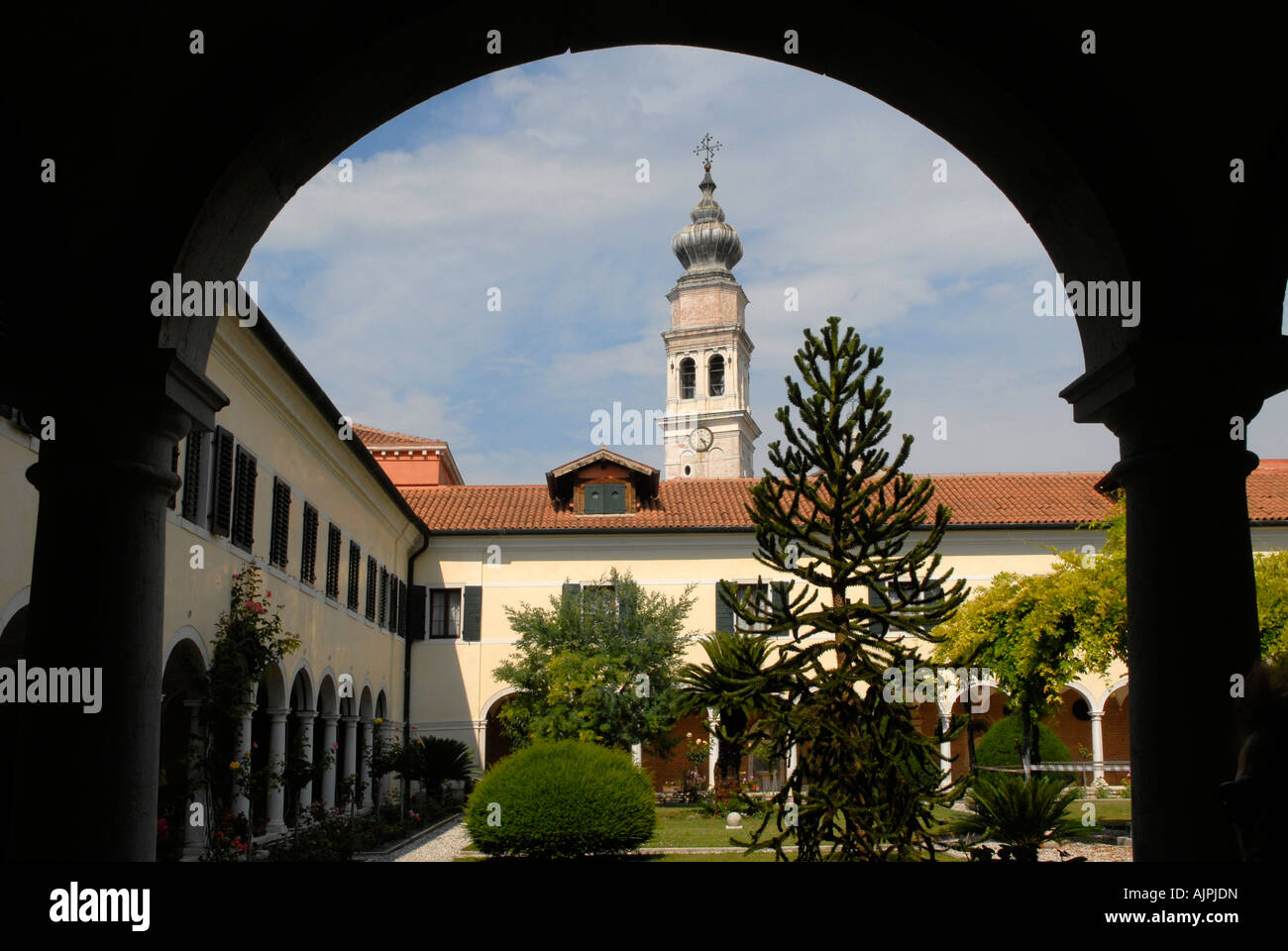 Innenhof Kloster San Lazzaro Degli Armeni Venedig Italien Stockfoto