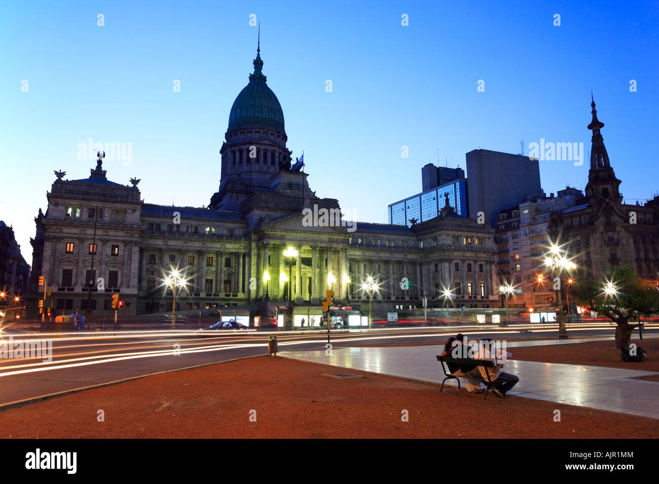 Nationaler Kongress-Blick vom "zwei Kongress-Platz" in der Abenddämmerung, Buenos Aires, Argentinien Stockfoto