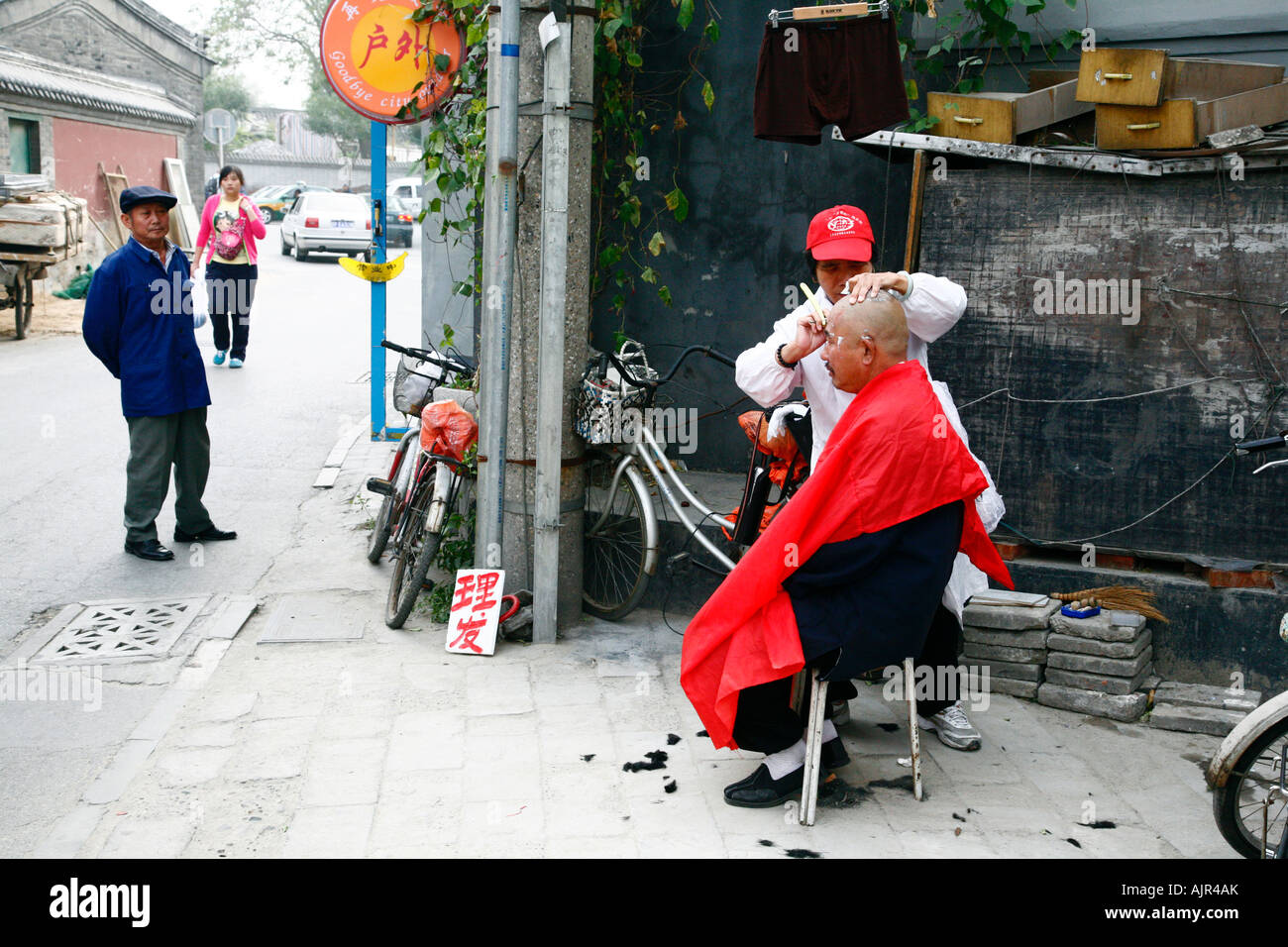 Mann immer eine Frisur in der Straße Beijing-China Stockfoto