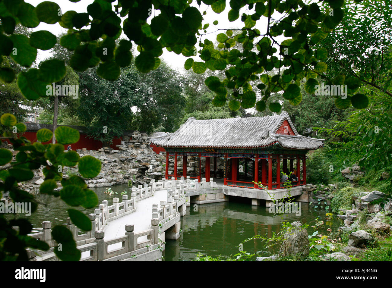 Pavillon auf der Beihai-Park Peking China Stockfoto