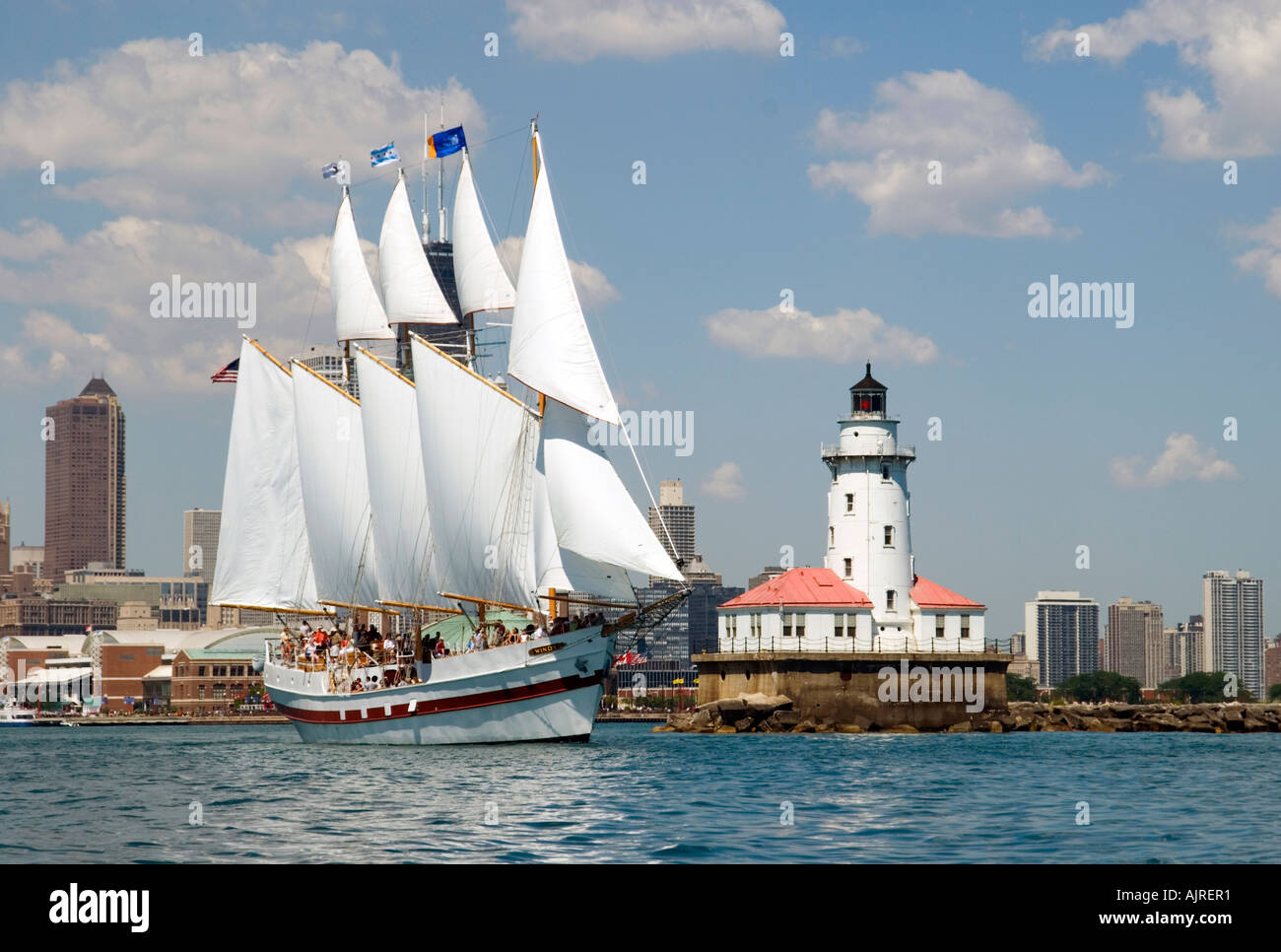 Großsegler "Windy" Segeln aus Chicago Harbor Stockfoto
