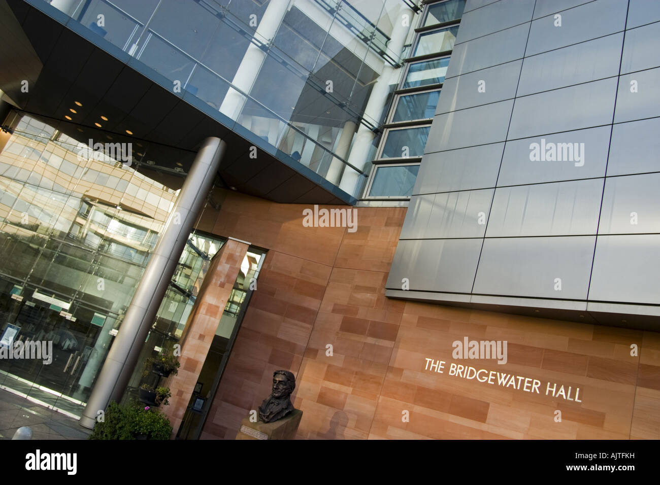 Der Bridgewater Hall, unteren Mosley Street Manchester Stockfoto