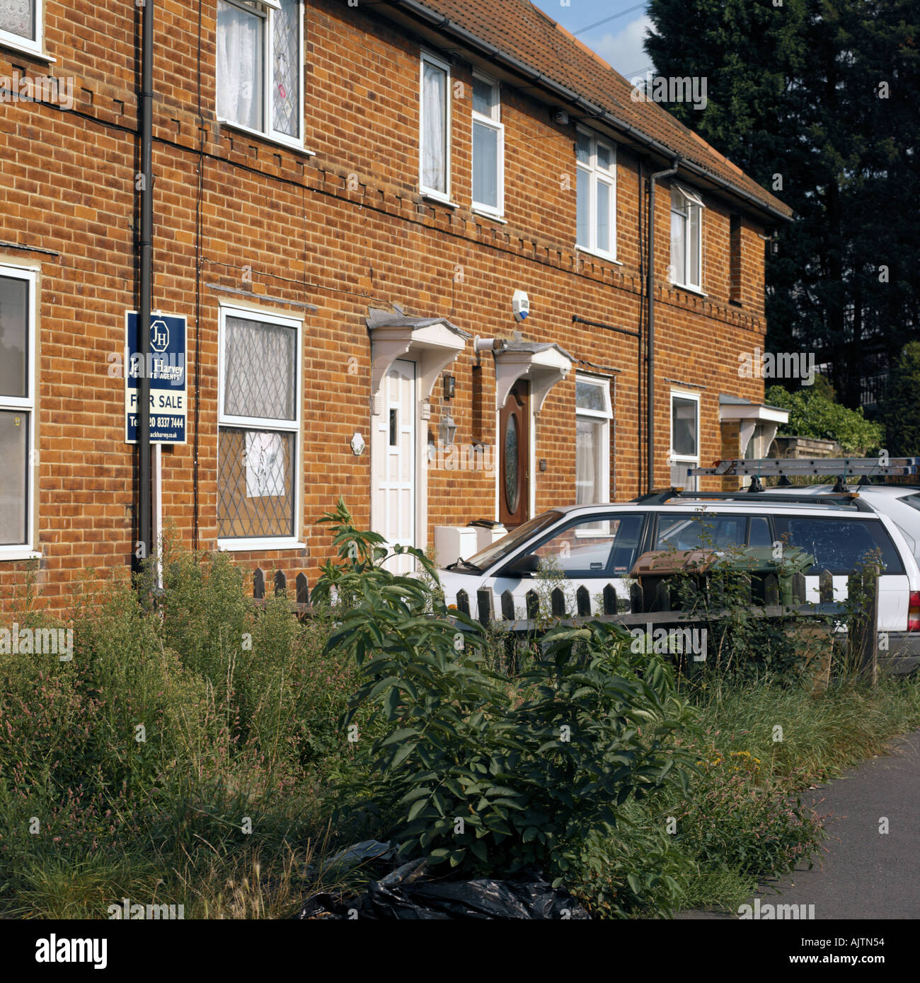 Reihe von Reihenhäusern in London England Stockfoto