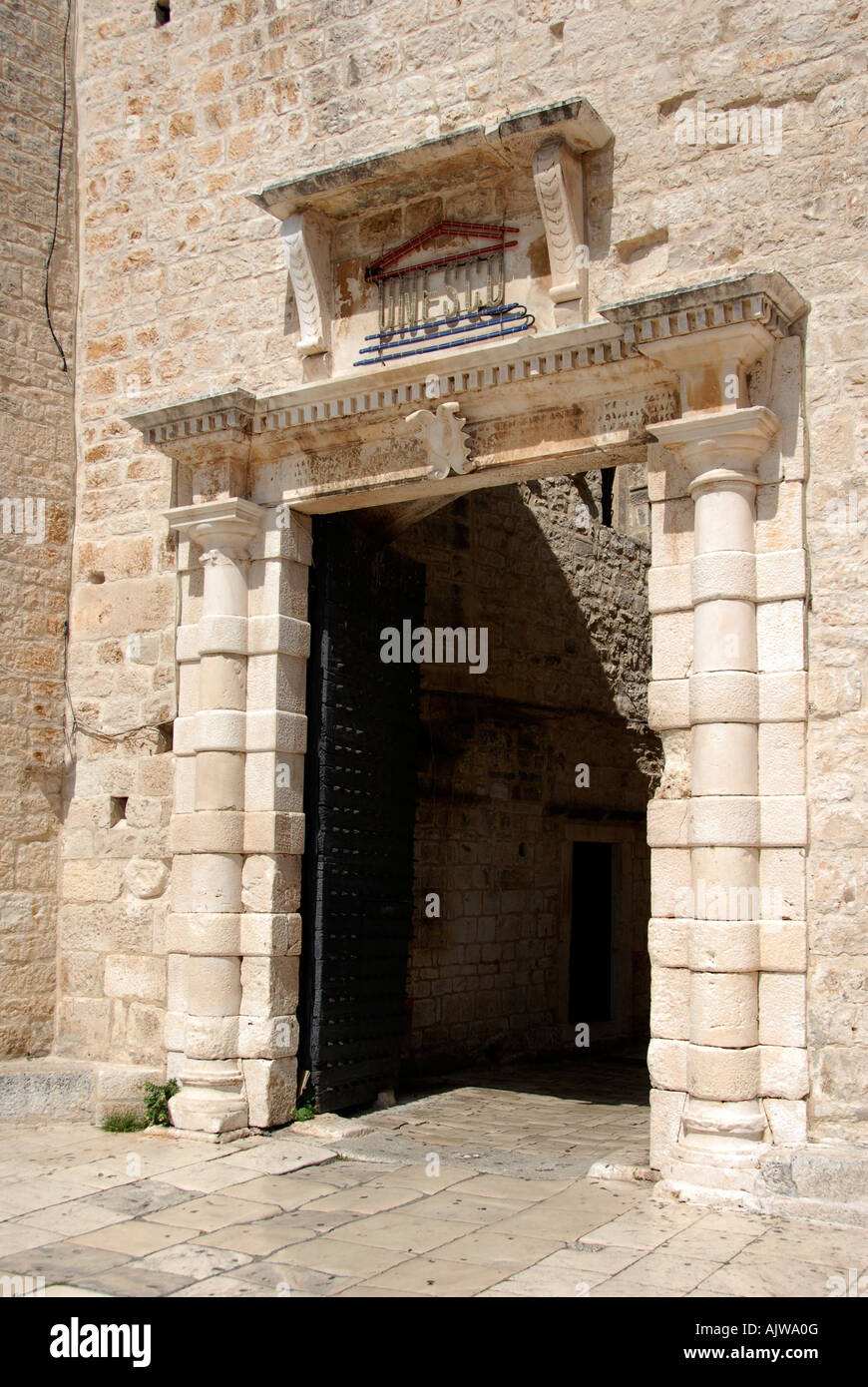 Stadttor Trogir Kroatien Stockfoto