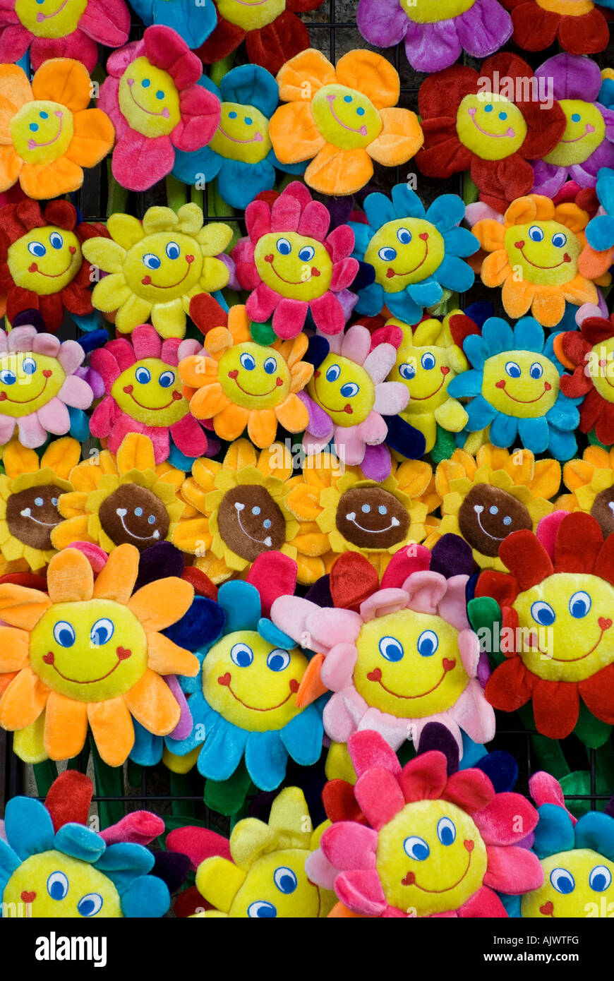 Blume mit gesichtern Fotos und Bildmaterial in hoher Auflösung Alamy