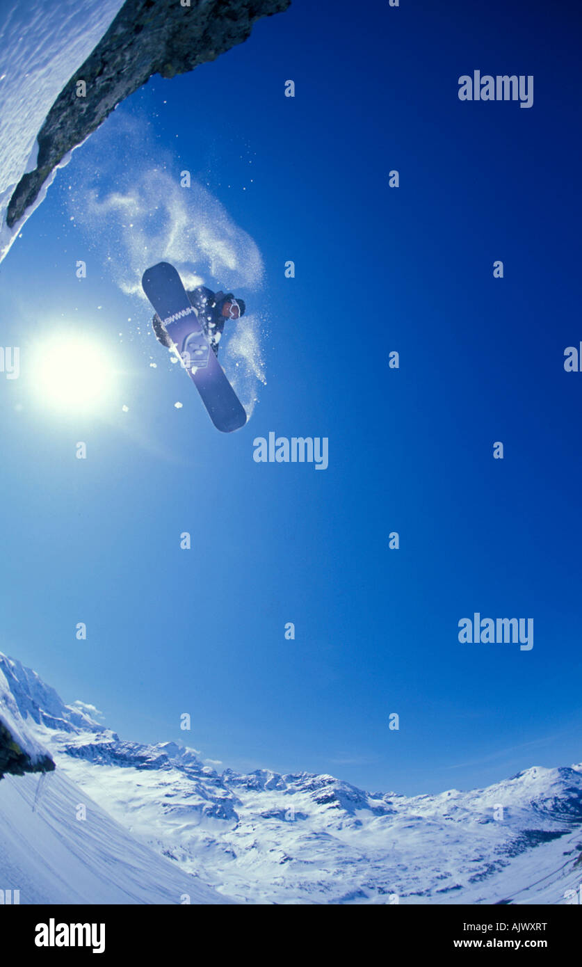Extremer Snowboarder Jim Vlandis Big Air St Moritz Schweiz Stockfoto