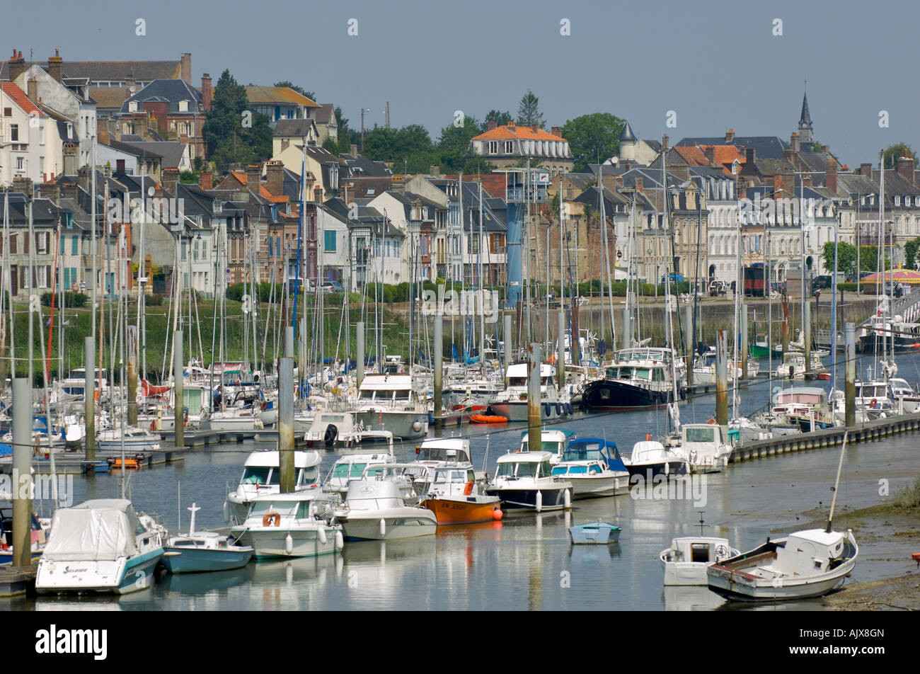 Boote bei Saint-Valery-Sur-Somme, Picardie, Frankreich Stockfoto