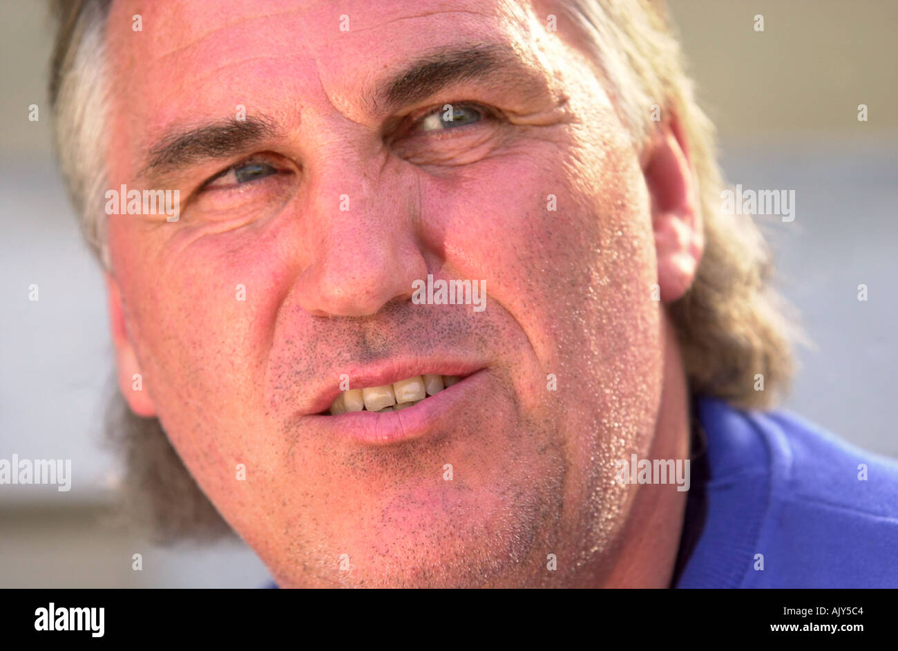 GERRY FRANCIS BENANNTE MANAGER VON BRISTOL ROVERS FOOTBALL CLUB ZUM ZWEITEN MAL IM JAHR 2001 Stockfoto