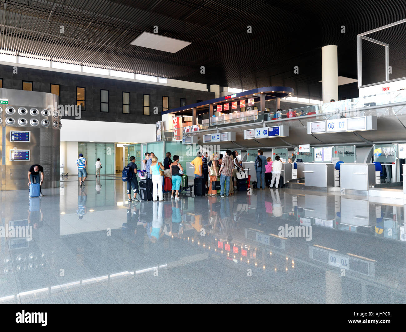 Flughafen catania sizilien italien Fotos und Bildmaterial in hoher Auflösung Alamy