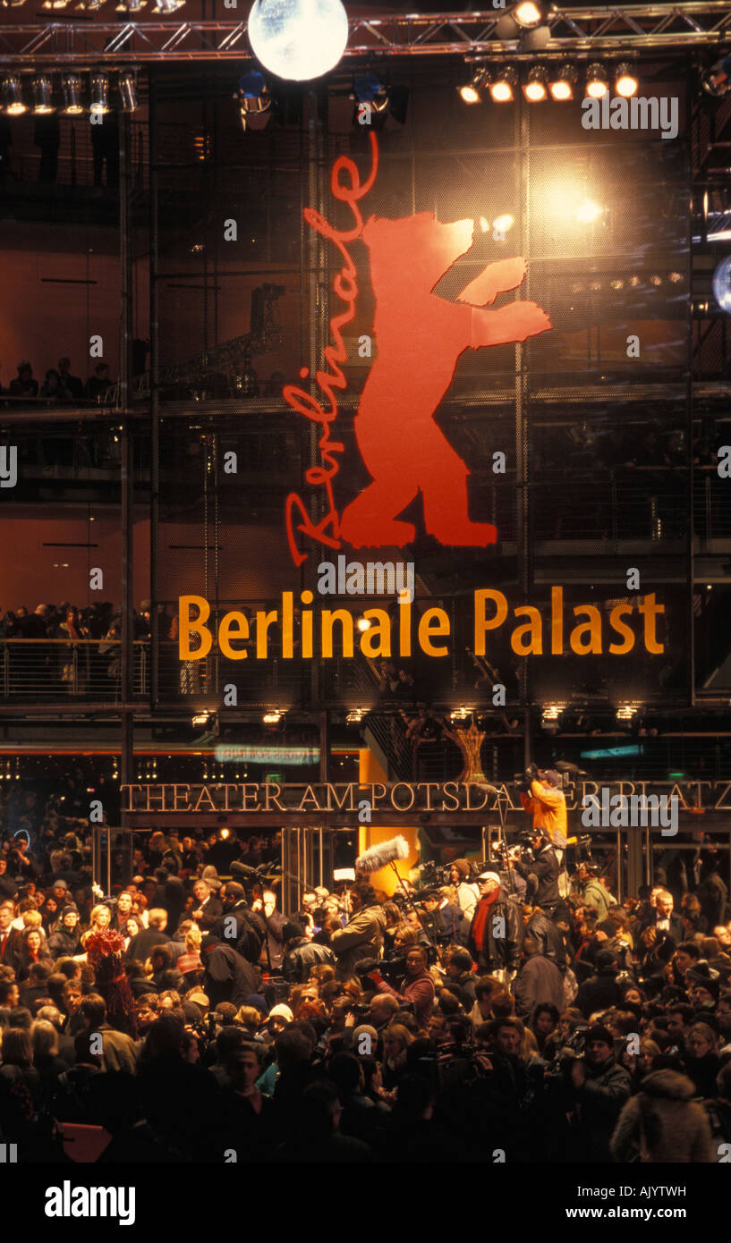 Berlin. Berlinale. Berlinale-Palast. Roter Teppich. Internationale Kinofestivals. Internationales Filmfestival. Stockfoto