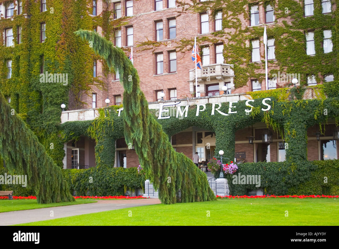 Die weltbekannte Empress Hotel gegenüber vom Inner Harbour in Victoria, British Columbia. Stockfoto