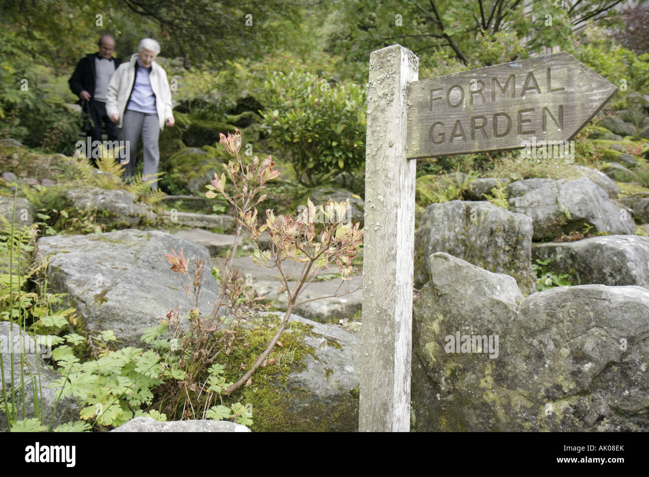 Großbritannien England Northumberland, Rothbury, Cragside, The National Trust, Erfinder Lord Henry Armstrong, viktorianischer Stil der 1880er Jahre, weltweit erster Elektrizitätswohnsitz Stockfoto