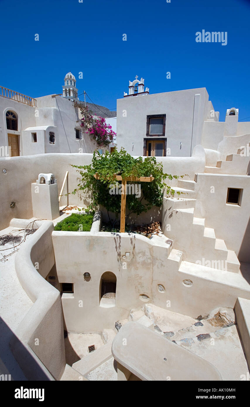 Markante Architektur Casteli Emporio Santorini Griechenland Stockfoto