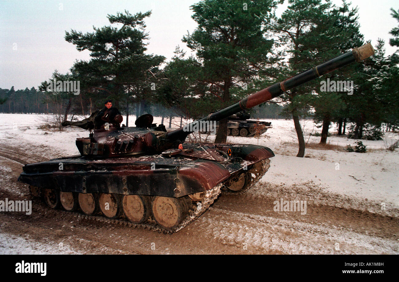 Der russische Panzer T-72 im Feld Übung, Zagan, Polen Stockfoto