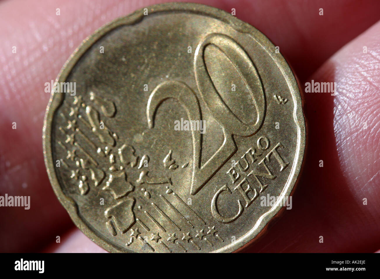 Euro 20-Cent-Münze in der Handfläche Stockfoto