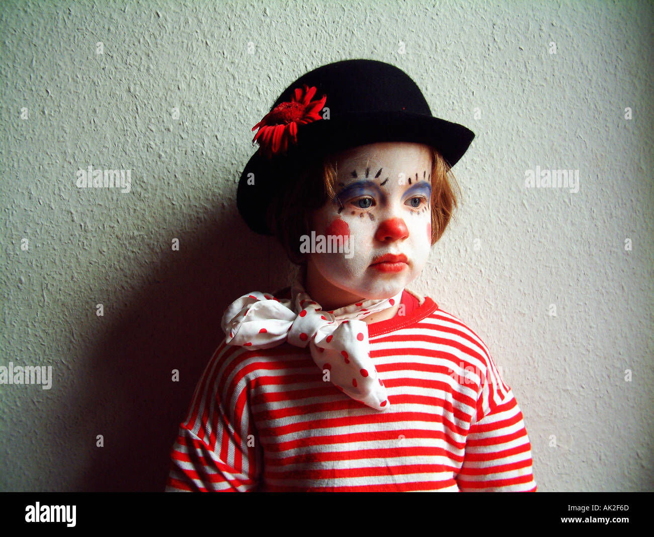 Trauriger weiblicher clown Fotos und Bildmaterial in hoher Auflösung