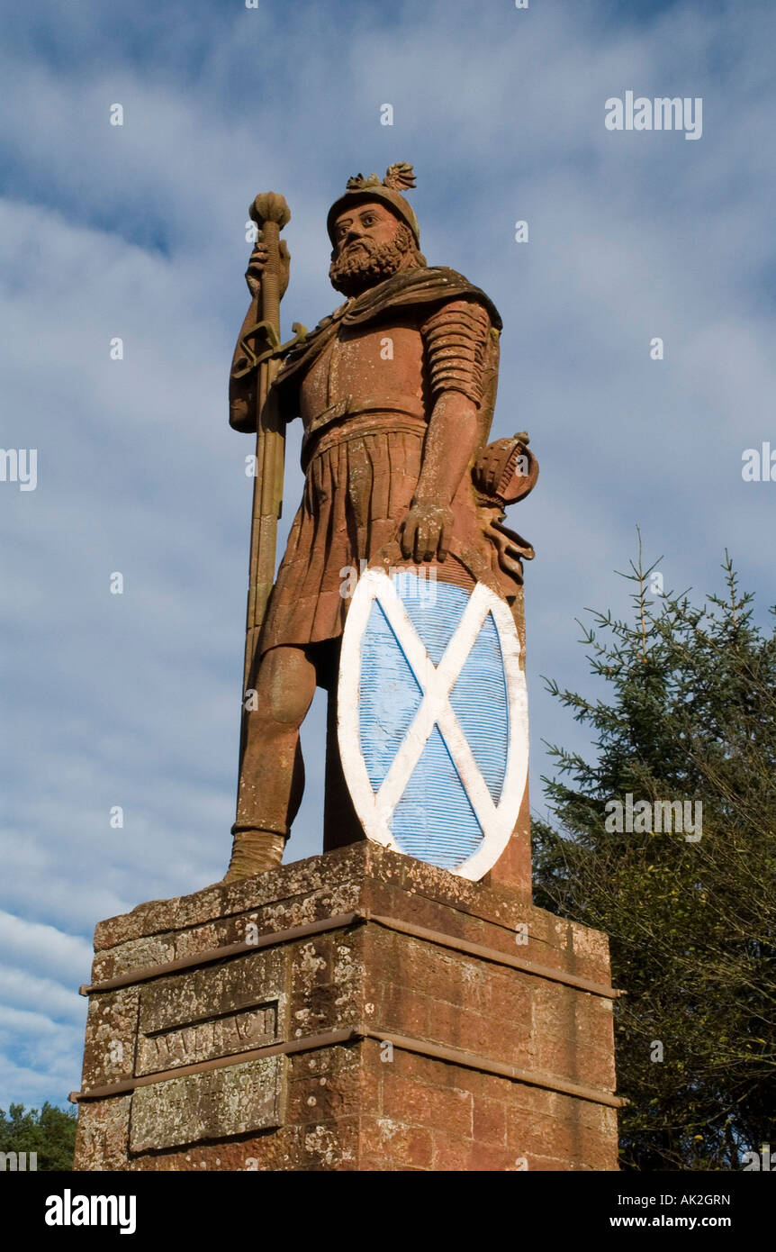 DAS WALLACE MONUMENT ST BOSWELLS IN DER NÄHE VON DRYBURGH, MIT BLICK AUF DIE EILDON HILLS IN DEN SCOTTISH BORDERS, SCHOTTLAND. Stockfoto