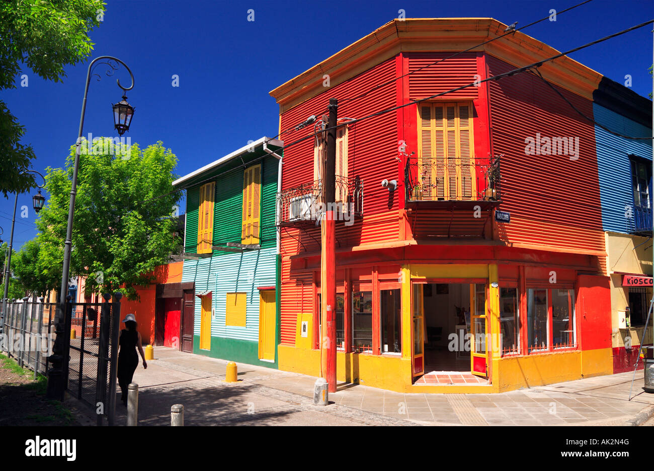Bunte Häuser am "La Boca" Nachbarschaft Ecke, "La Boca" Stadt Buenos Aires, Argentinien. Stockfoto