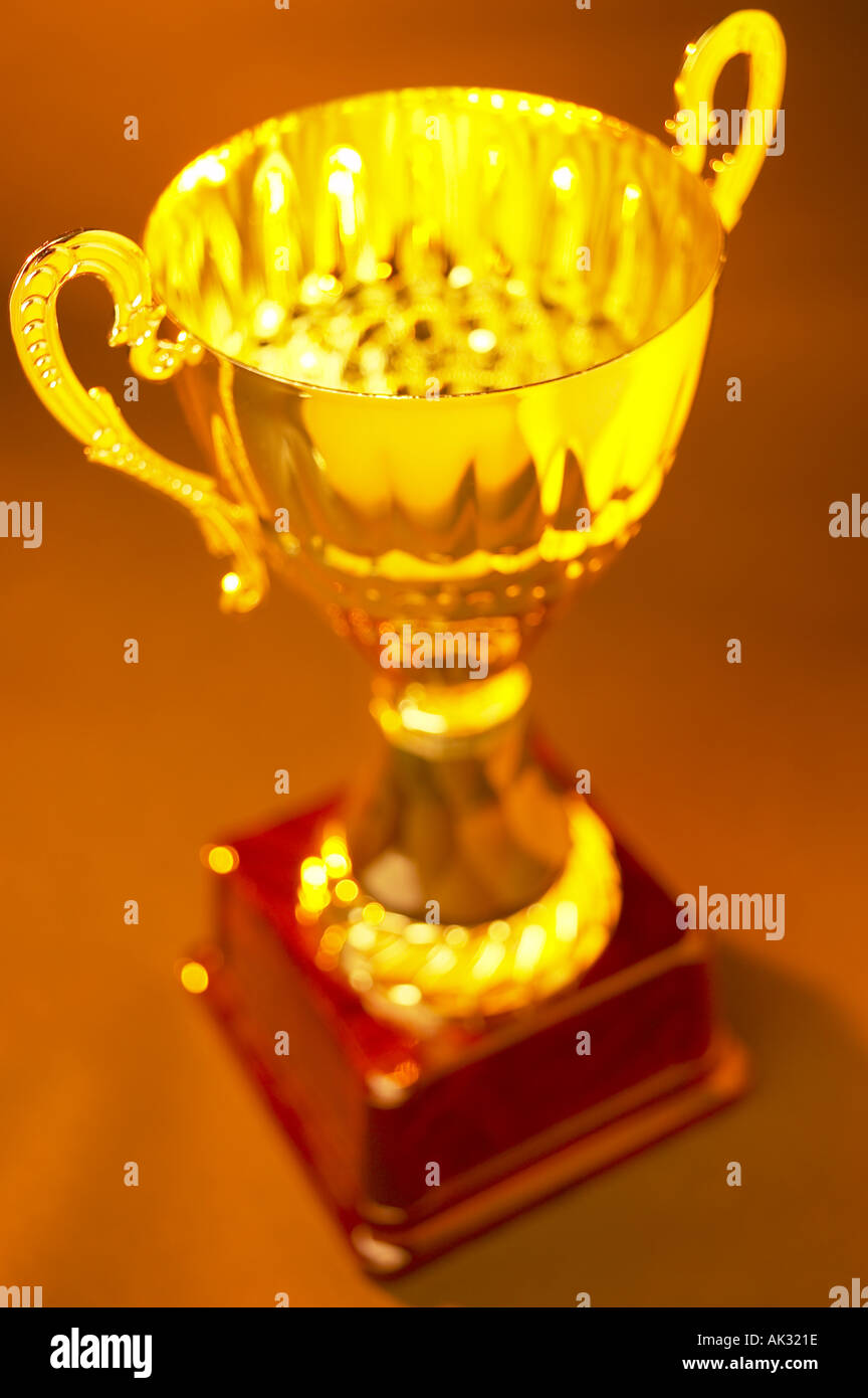 Trophäe in orange Licht 1 Stockfoto