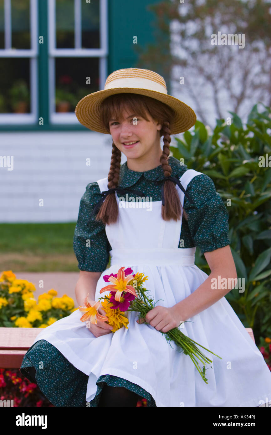 Junges Mädchen mit Hut und Zöpfe Anne of Green Gables von Green Gables nach Hause Cavendish Prince Edward Island Kanada Stockfoto