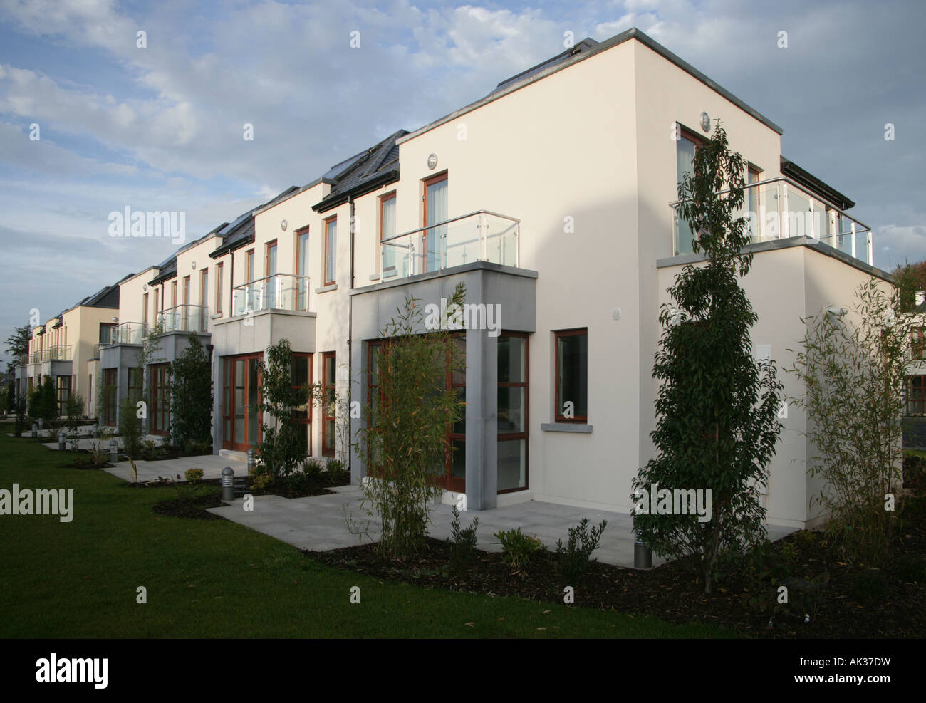 Schlossgarten-Neuentwicklung von Ferienhäuser auf Little Island County Waterford Stockfoto