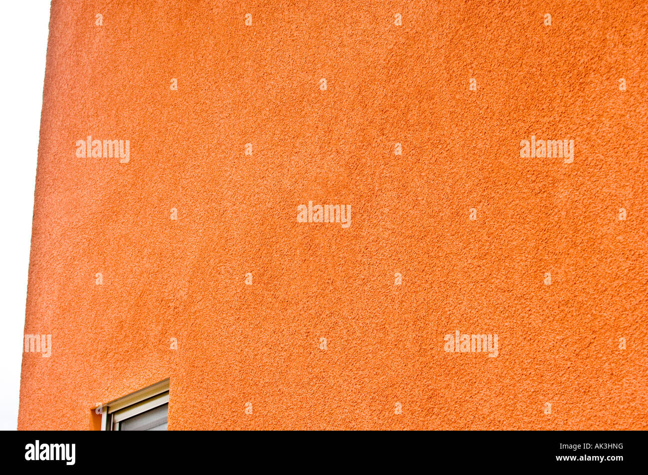 Orange vorne Houseplaster begraben verdeckt drei-Schicht-Render-Farbe auf Putz endgültigen Rendern Putz Stockfoto