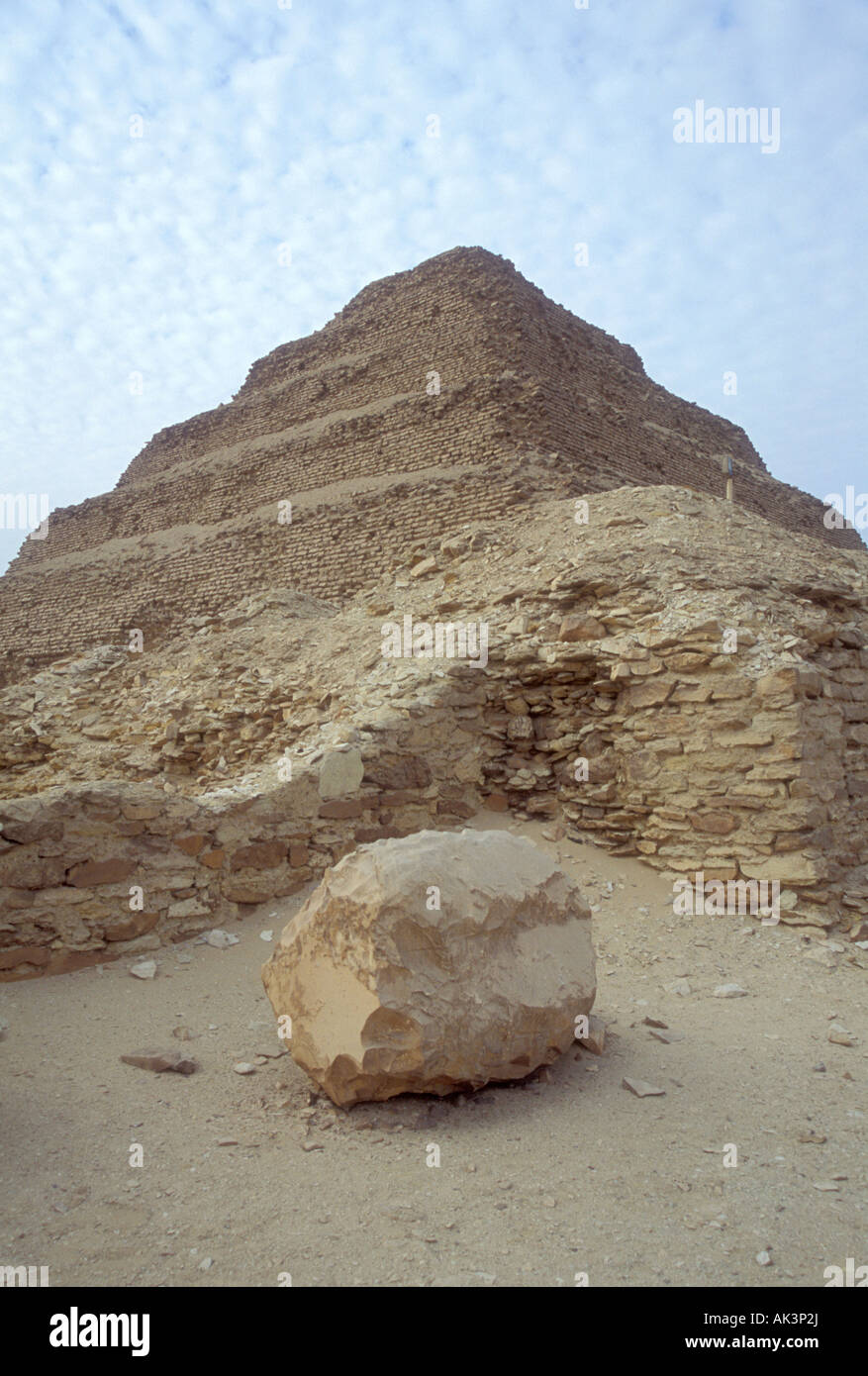 Die Stufenpyramide von Sakkara Stockfotografie Alamy