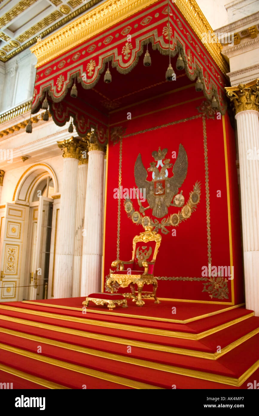 Thron an der St. George Hall, Eremitage, St. Petersburg Russland Stockfoto