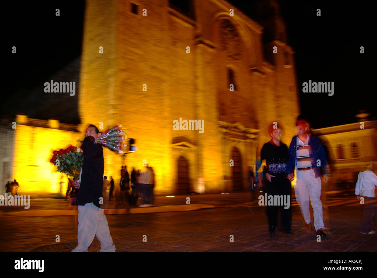 Straße Blumenverkäuferin, Merida, Yucatan, Mexiko Stockfoto