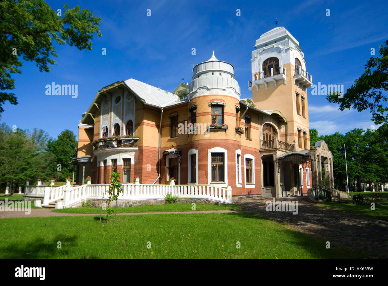 Ammende Villa / Pärnu Stockfoto