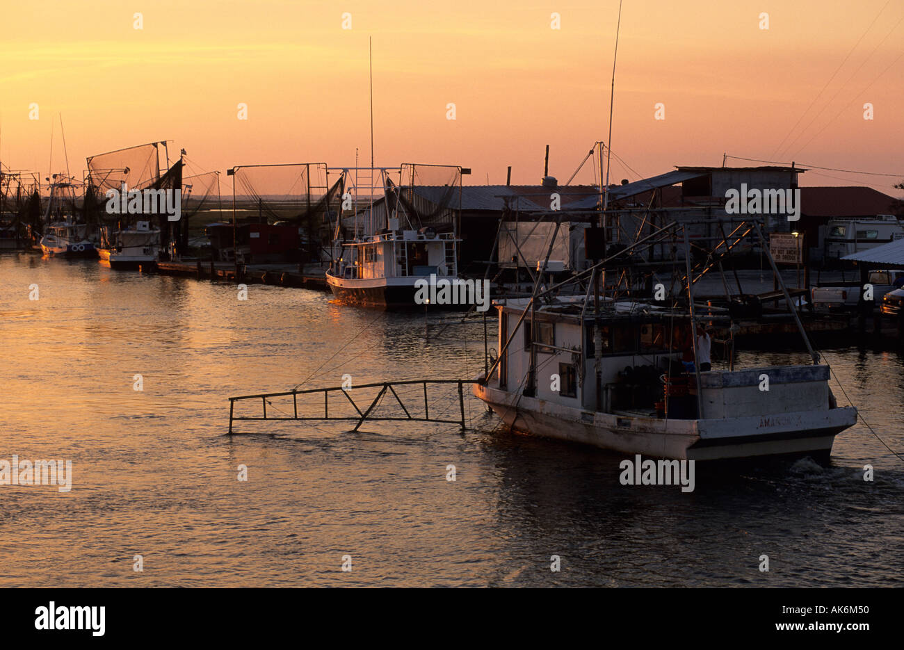 Angelboote/Fischerboote in den Hafen von Cocodrie im Delta Mississippi Flusses Stockfoto