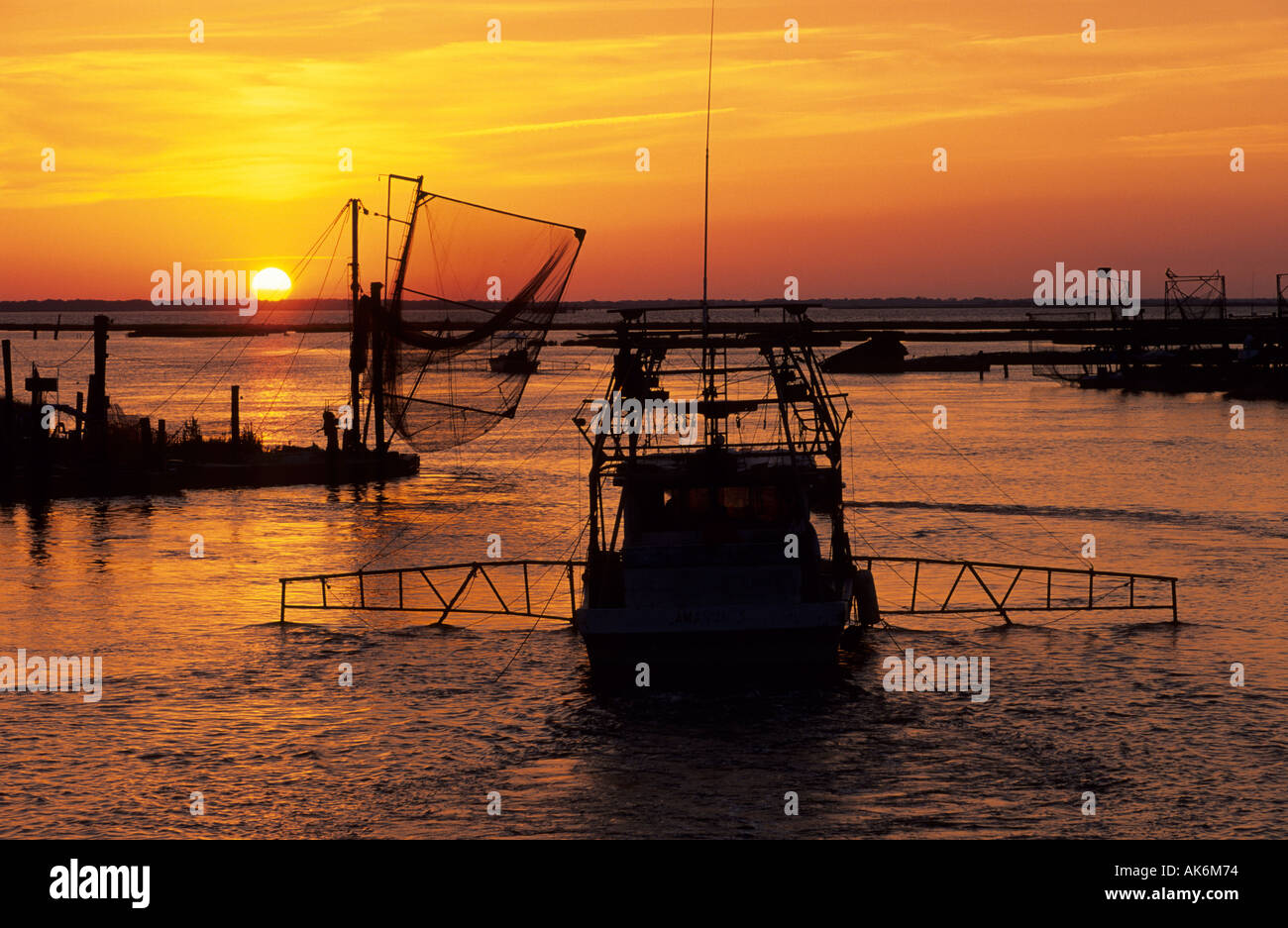 Angelboote/Fischerboote in den Hafen von Cocodrie im Delta Mississippi Flusses Stockfoto