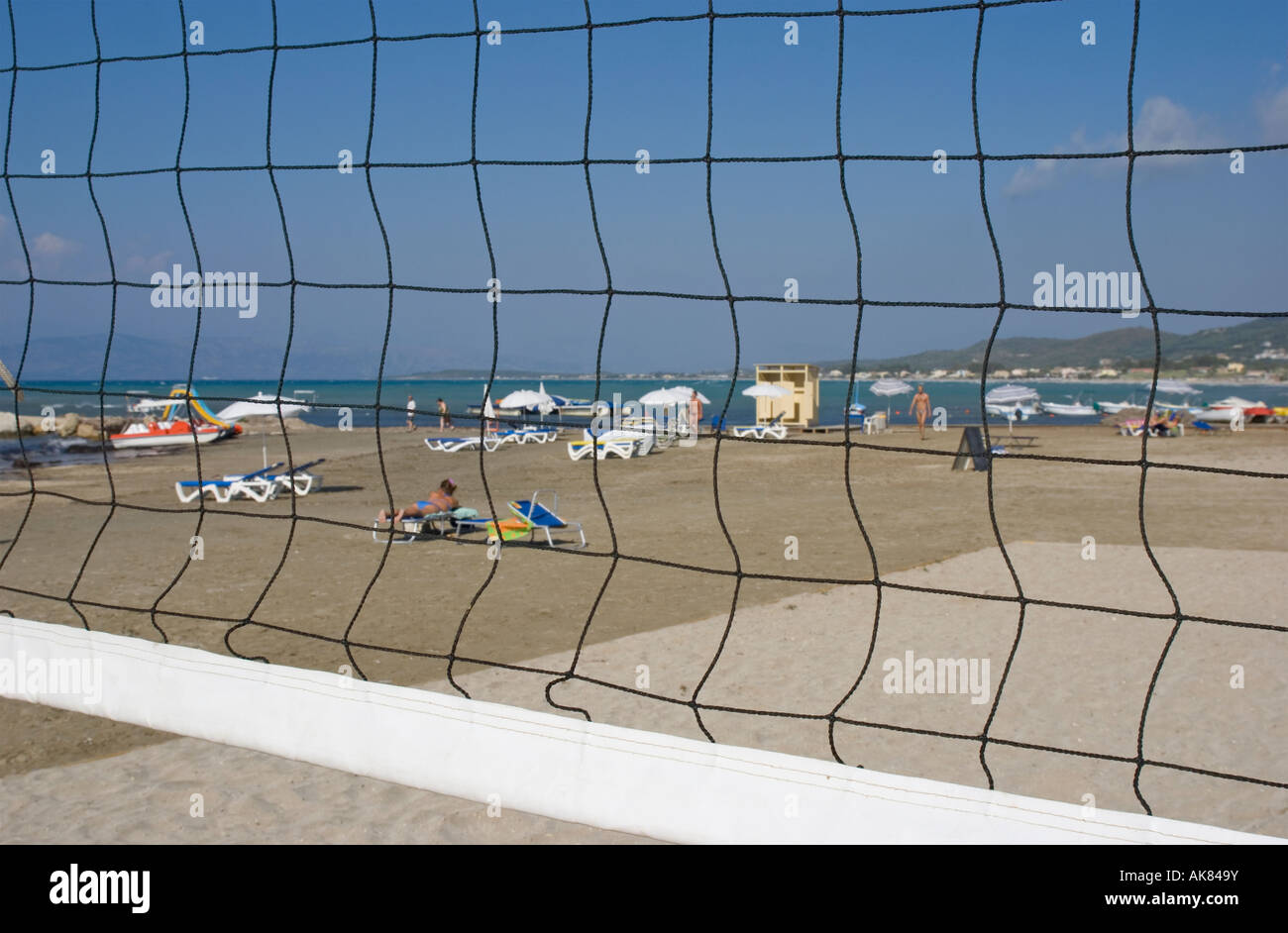 Beachvolley net auf den Strand von Roda Korfu Insel Griechenland Stockfoto