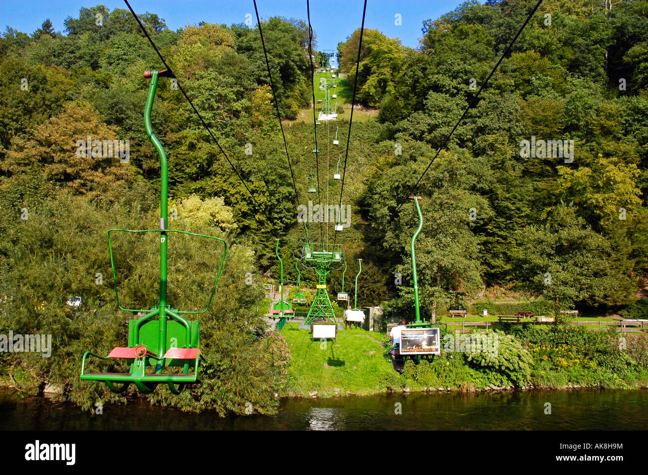 Schloss Burg Seilbahn Unfall