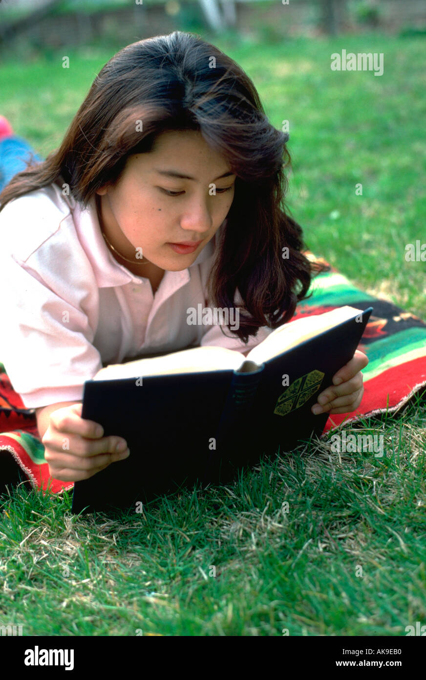 18 Jahre alte japanische Austauschschüler Englisch zu lernen. St Paul Minnesota USA Stockfoto