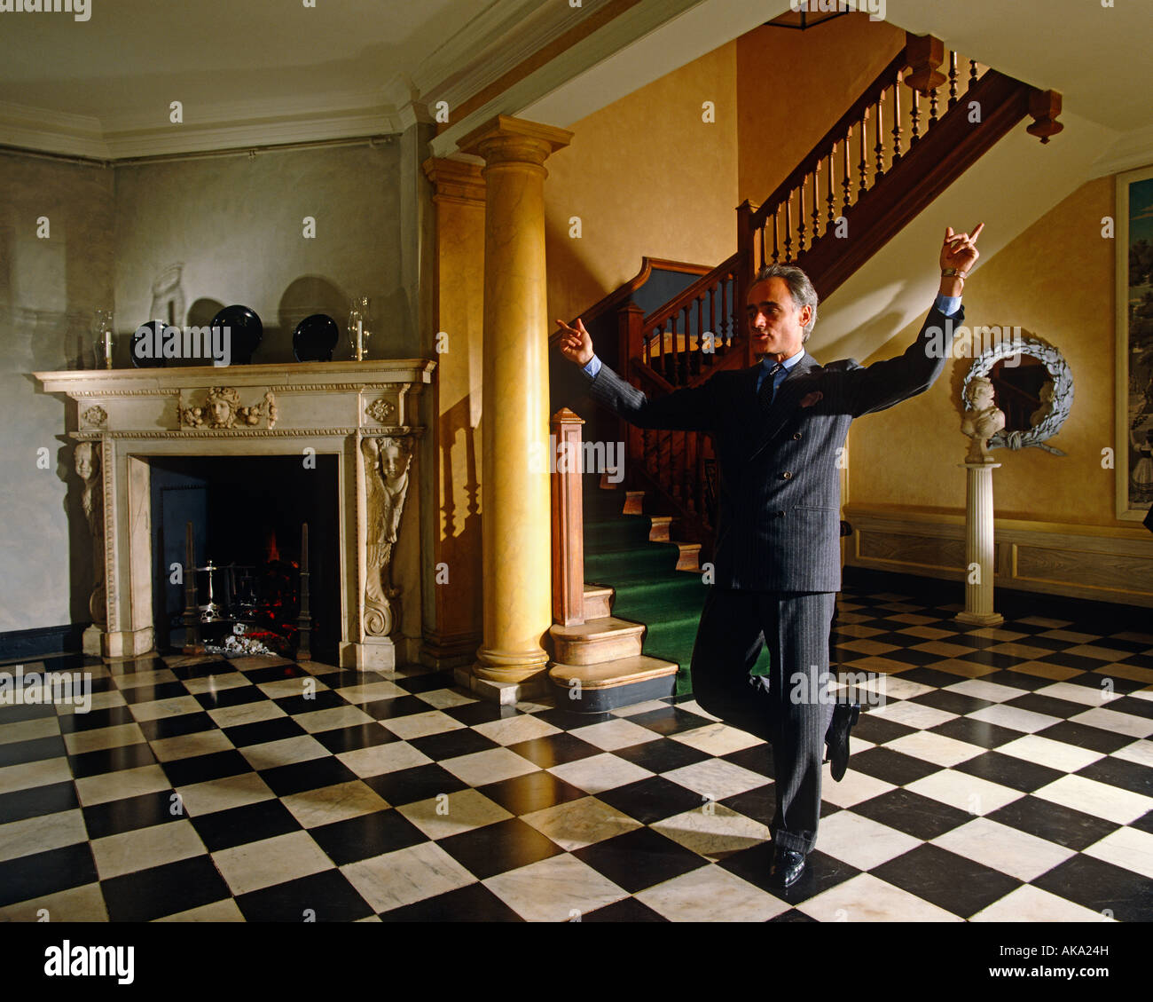 John Stefanidis in Haus Stockfoto