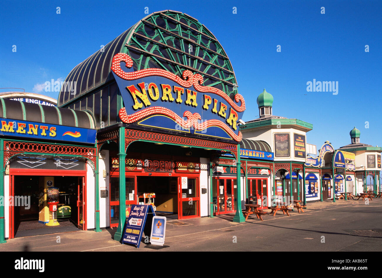 England, Lancashire, Blackpool, Eingang zum Nordpier Stockfoto
