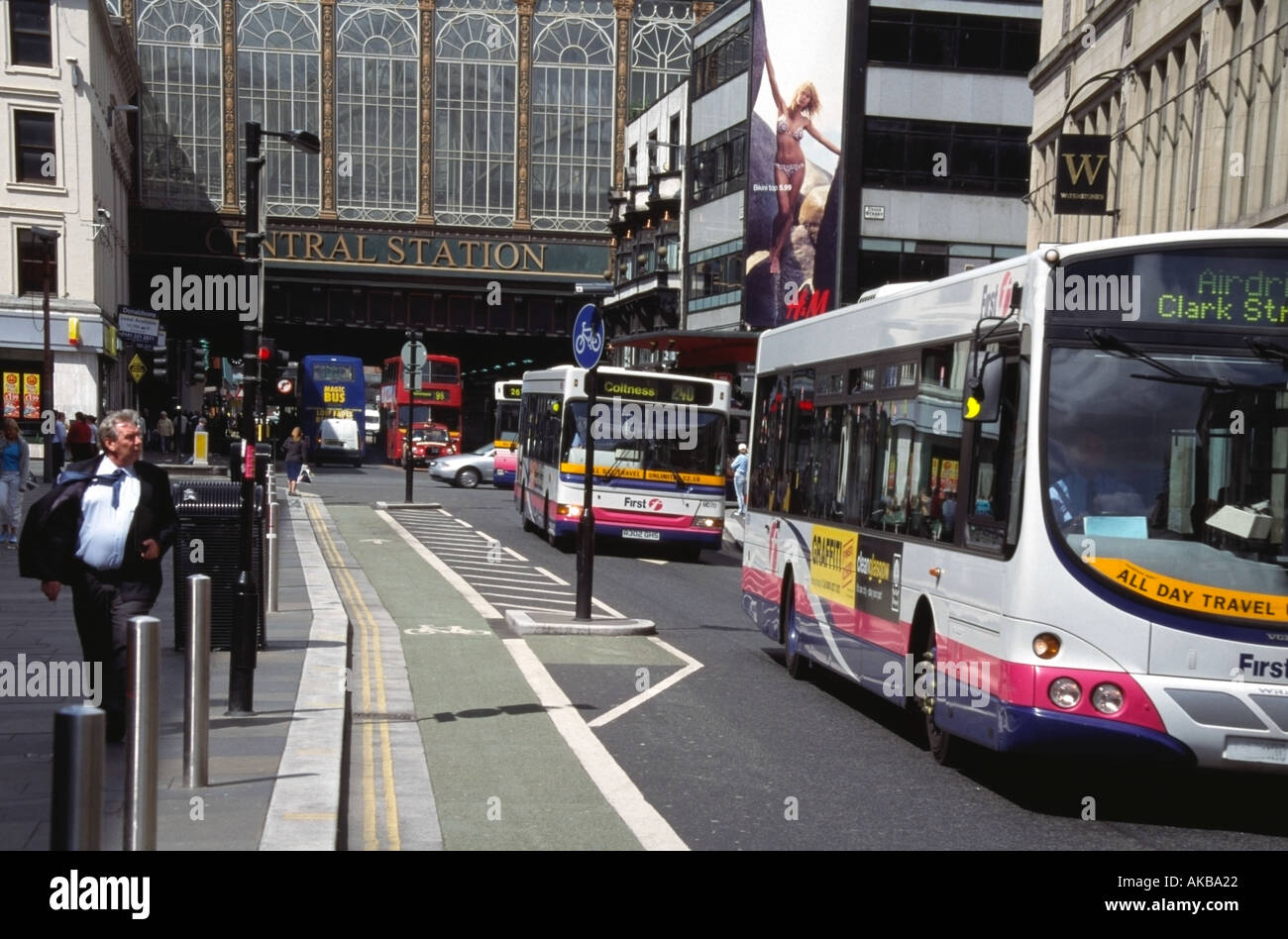 Bus Bus Tor Argyle street Glasgow Schottland Europa auf der Durchreise Stockfoto