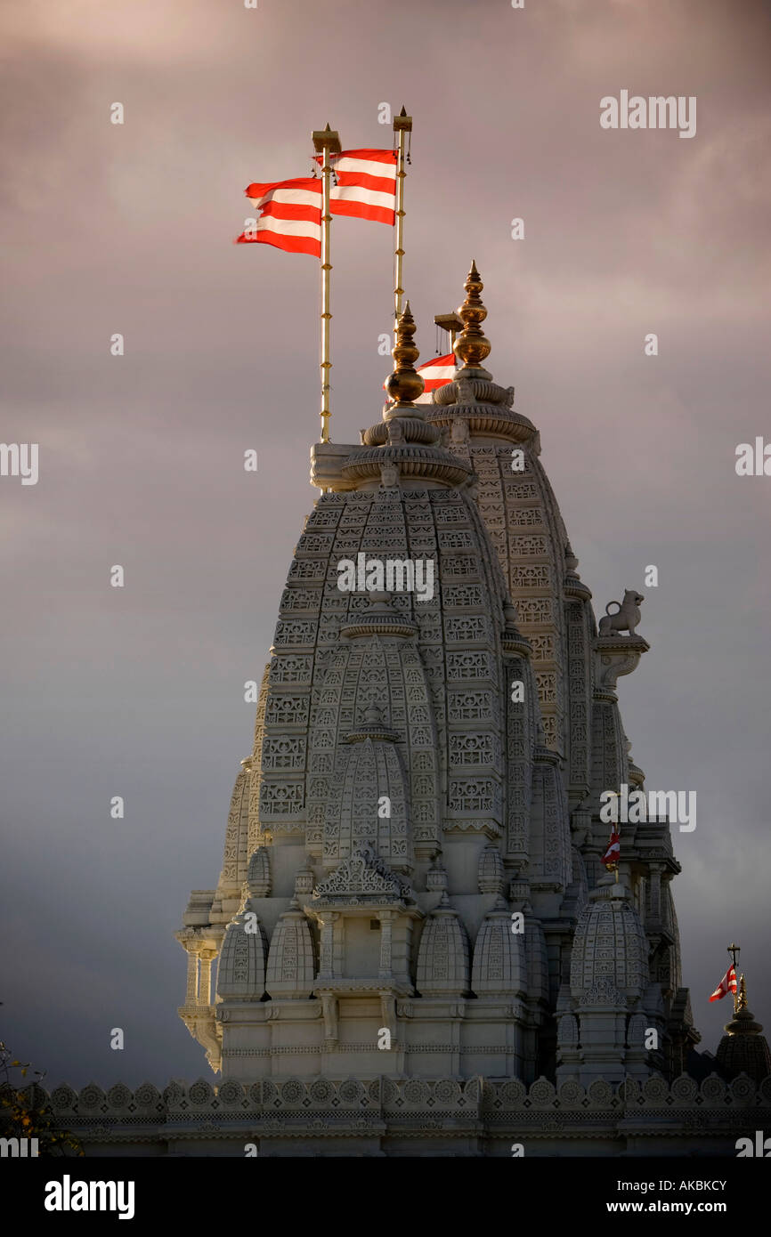 Feier des hinduistischen Festivals von Diwali Hindu Neujahr im BAPS Shri Swaminarayan Mandir-Tempel Neasden London Stockfoto