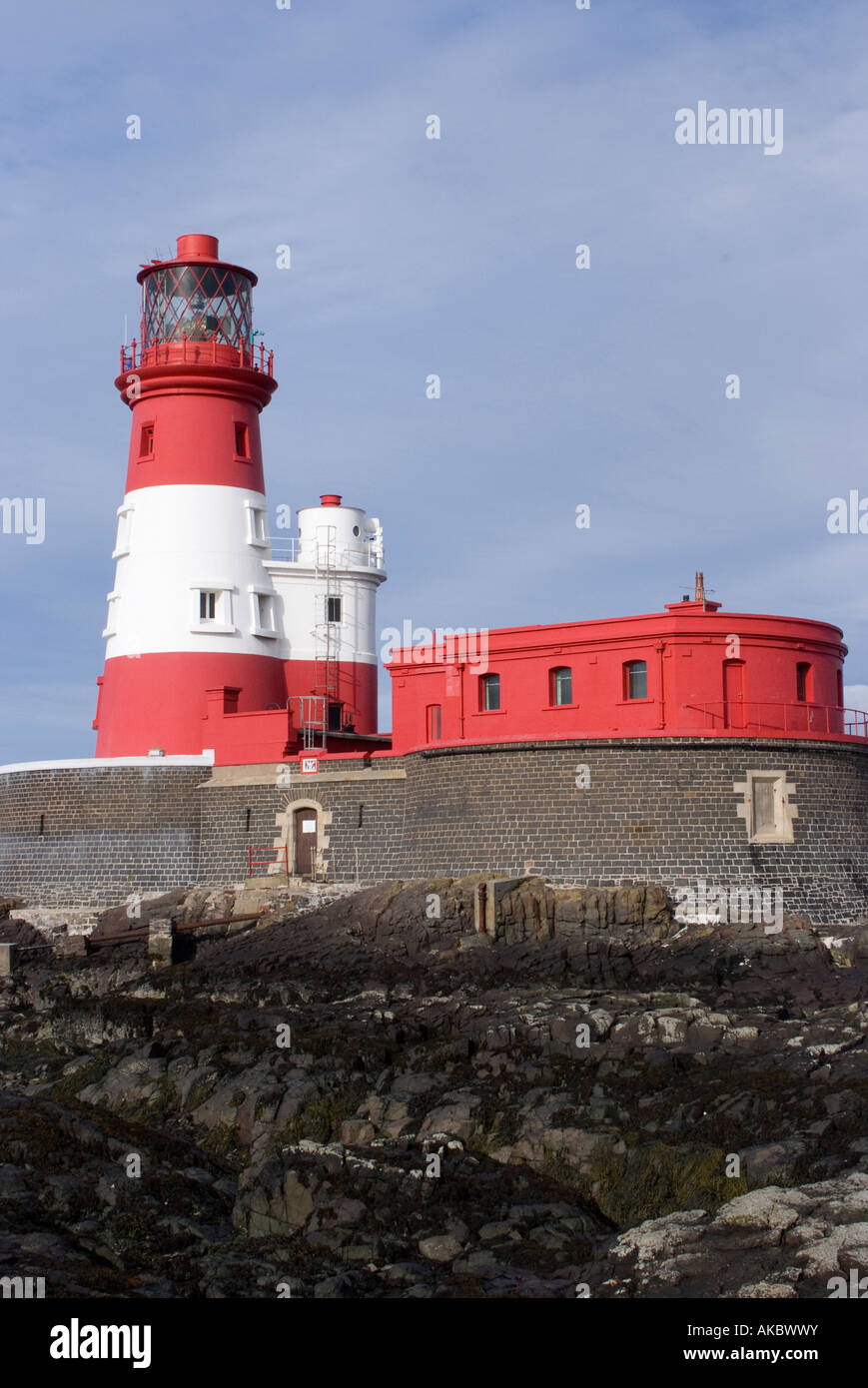 Longstone Leuchtturm auf Longstone Insel Farne Islands Northumberland Nordseeküste England Vereinigtes Königreich Stockfoto