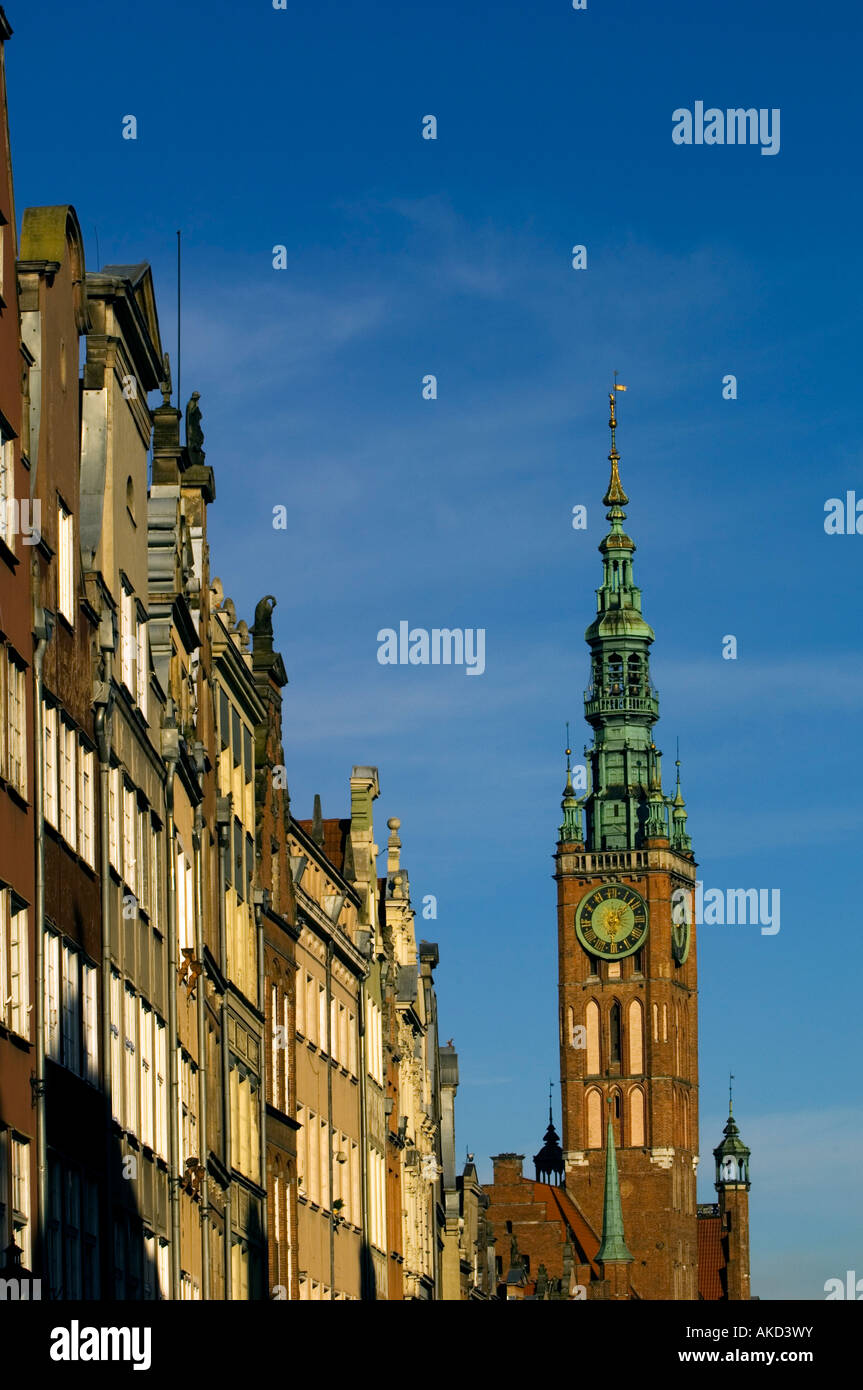 Uhrturm des alten Rathauses und Haus Fassaden, Old Town, Gdansk Polen Stockfoto