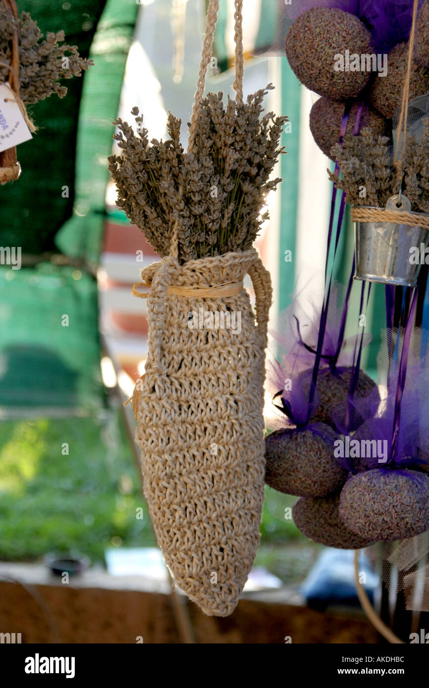 Lavendel, die bereit sind, auf dem Markt Hvar Stadt kaufen Stockfoto