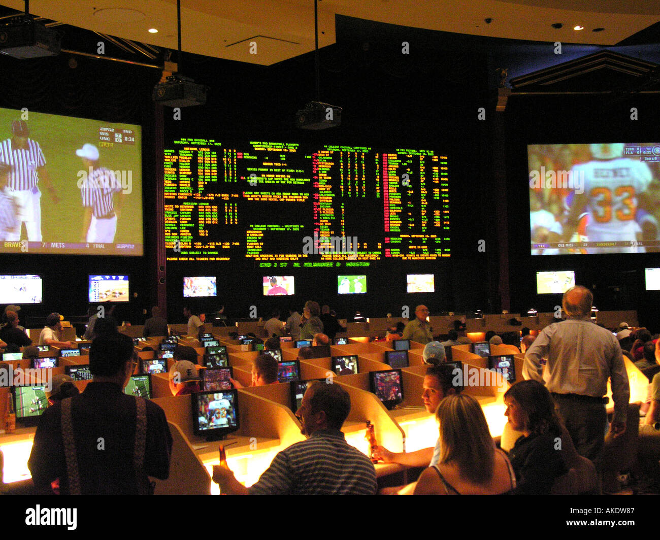 Sportsbar Las Vegas Nevada Caesars Palace Salon Fußball Tippspiel auf Monitoren Stockfoto