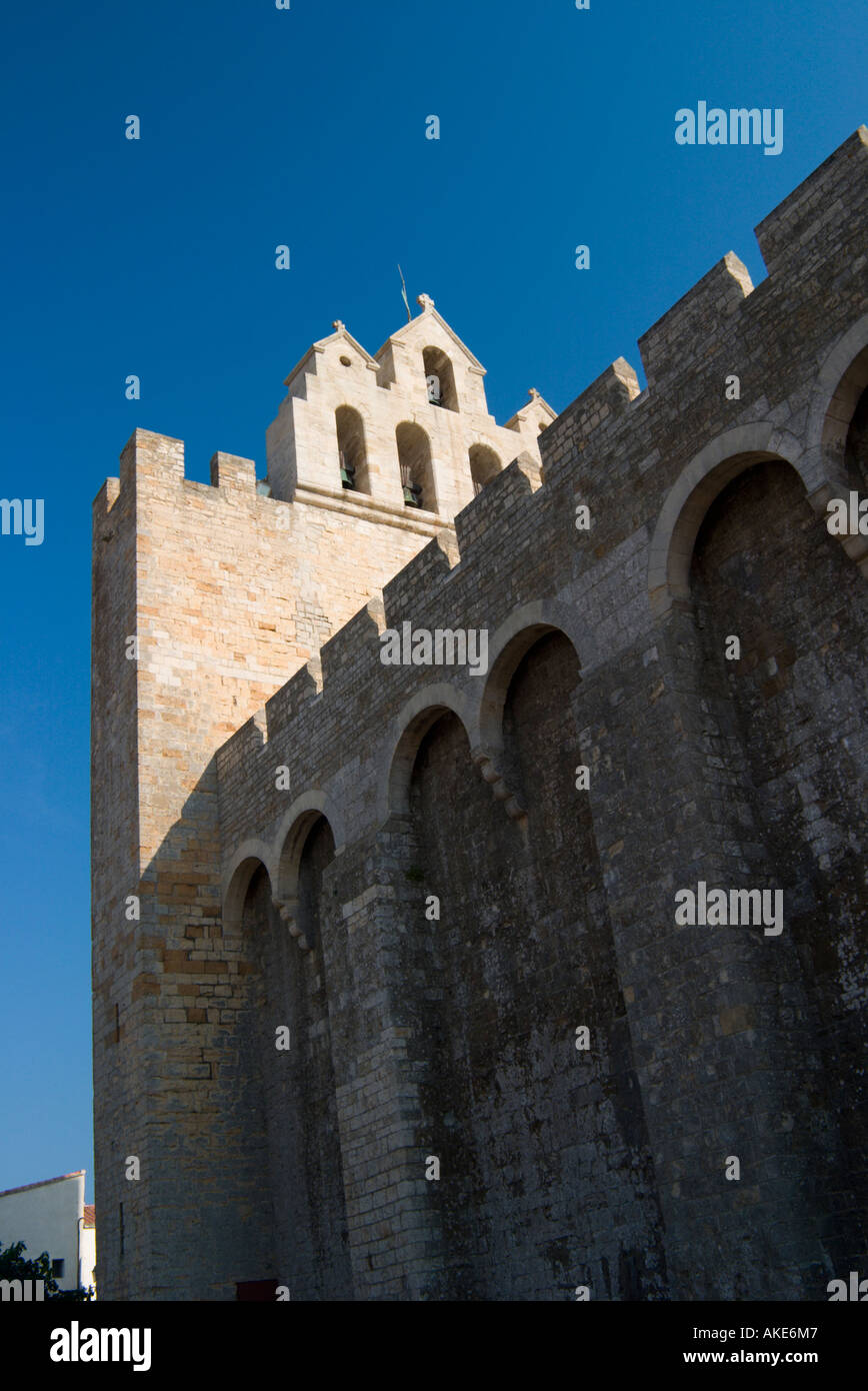 Ste-Maries Kirchtürme und Glocken Stockfoto