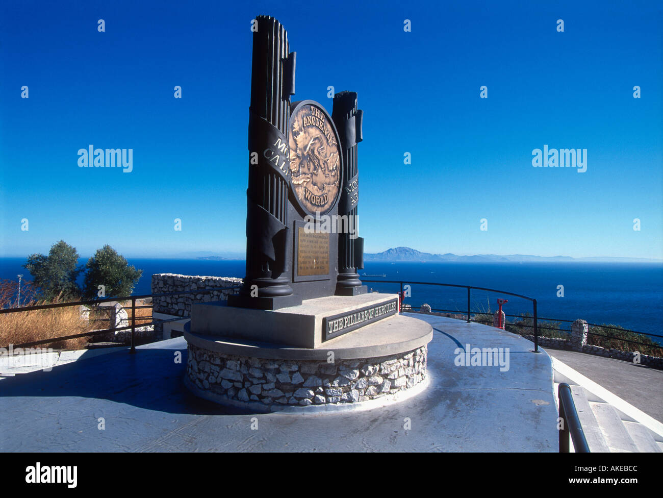 Die säulen von herkules Fotos und Bildmaterial in hoher Auflösung Alamy