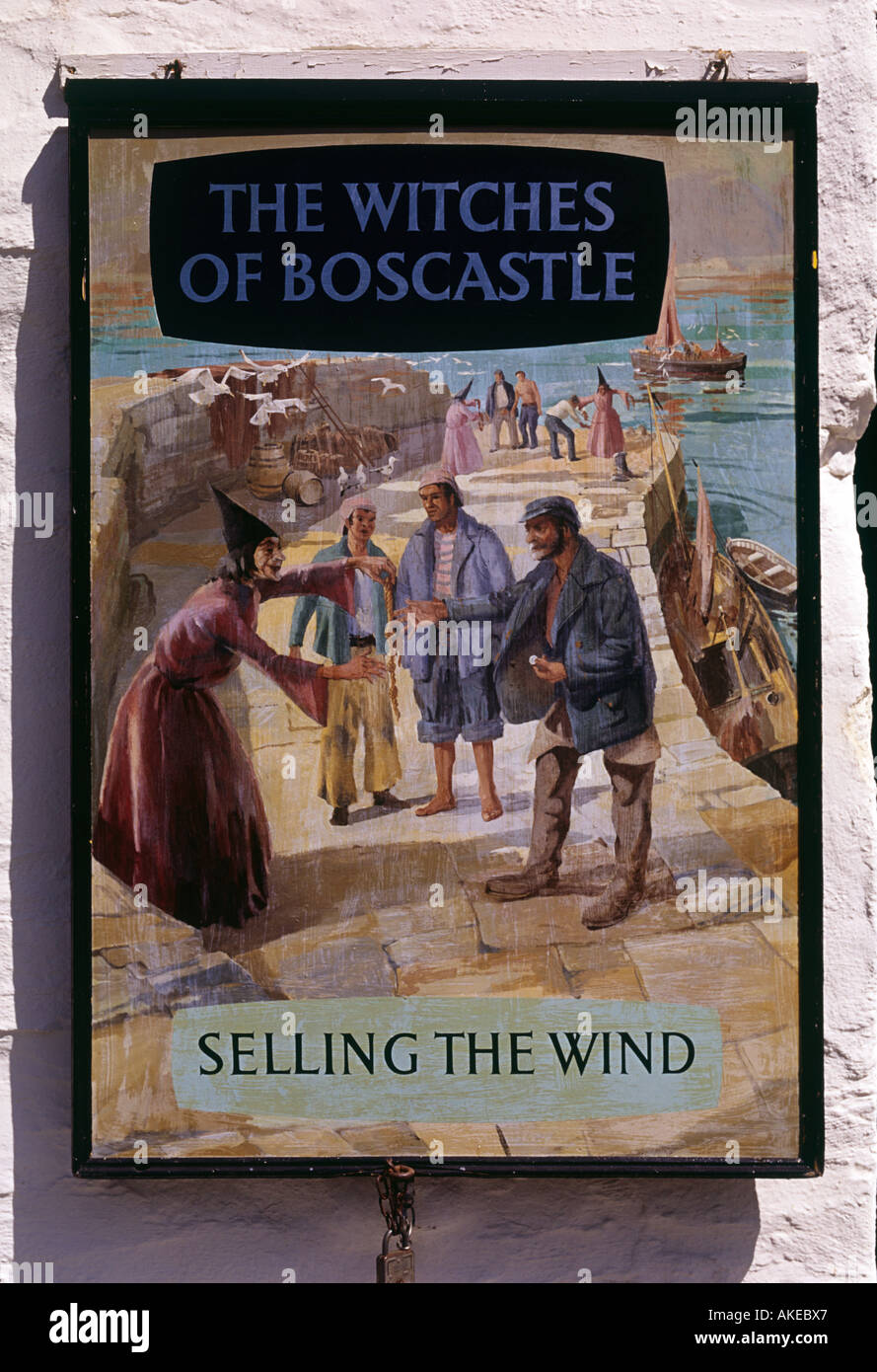 Gemalte Zeichen auf Boscastle Hexen Museum Stockfoto